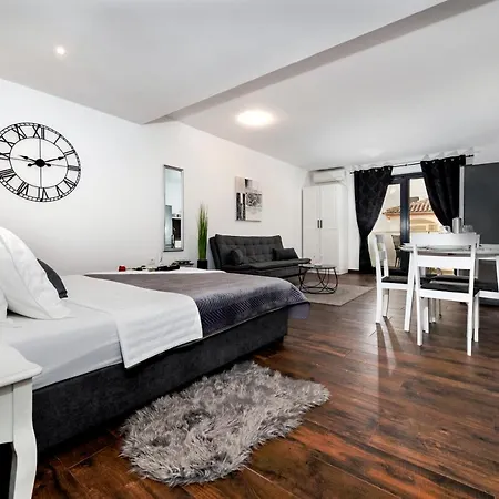 Deluxe A&a Apartament