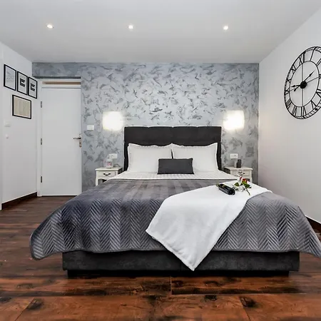 Apartament Deluxe A&a