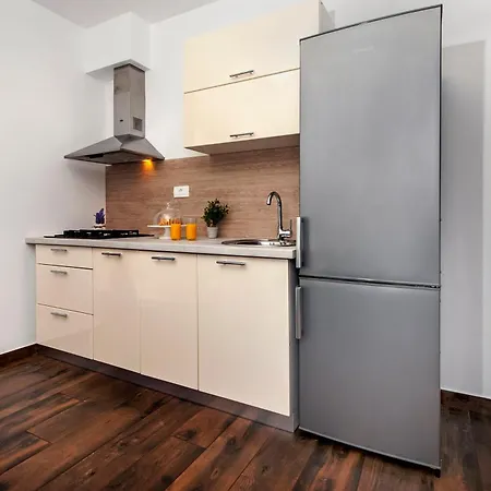 Apartament Deluxe A&a *